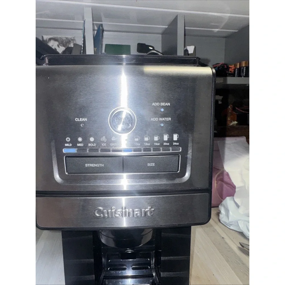 Cuisinart Custom Grind & Brew Single-Cup Coffee Maker DGB-30